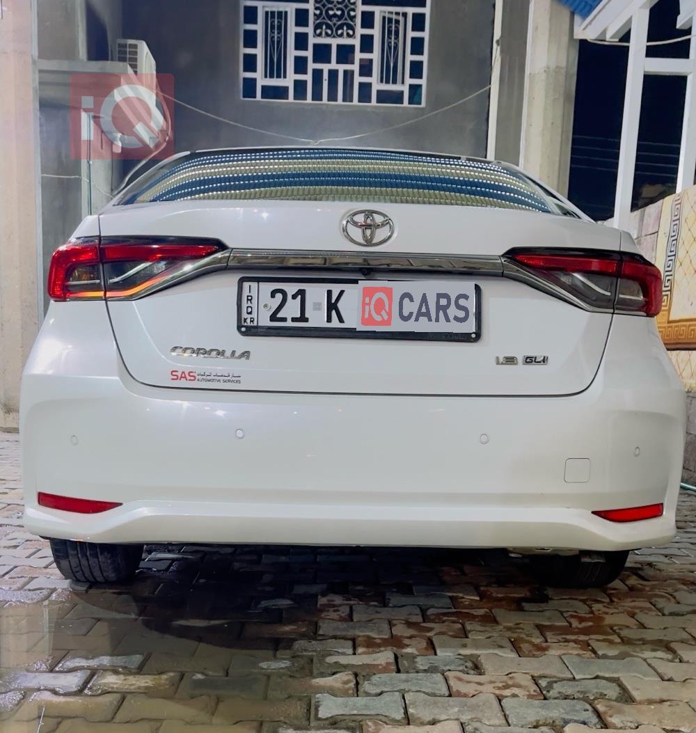 تۆیۆتا کۆرۆلا